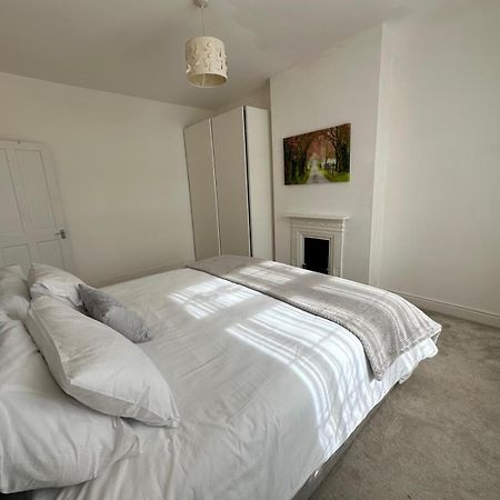 Luxurious Living 4 Bedroom Home Londres Exterior foto