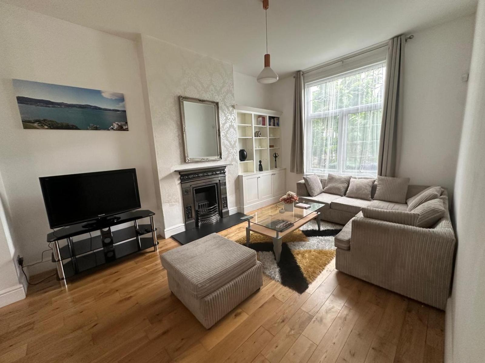 Luxurious Living 4 Bedroom Home Londres Exterior foto