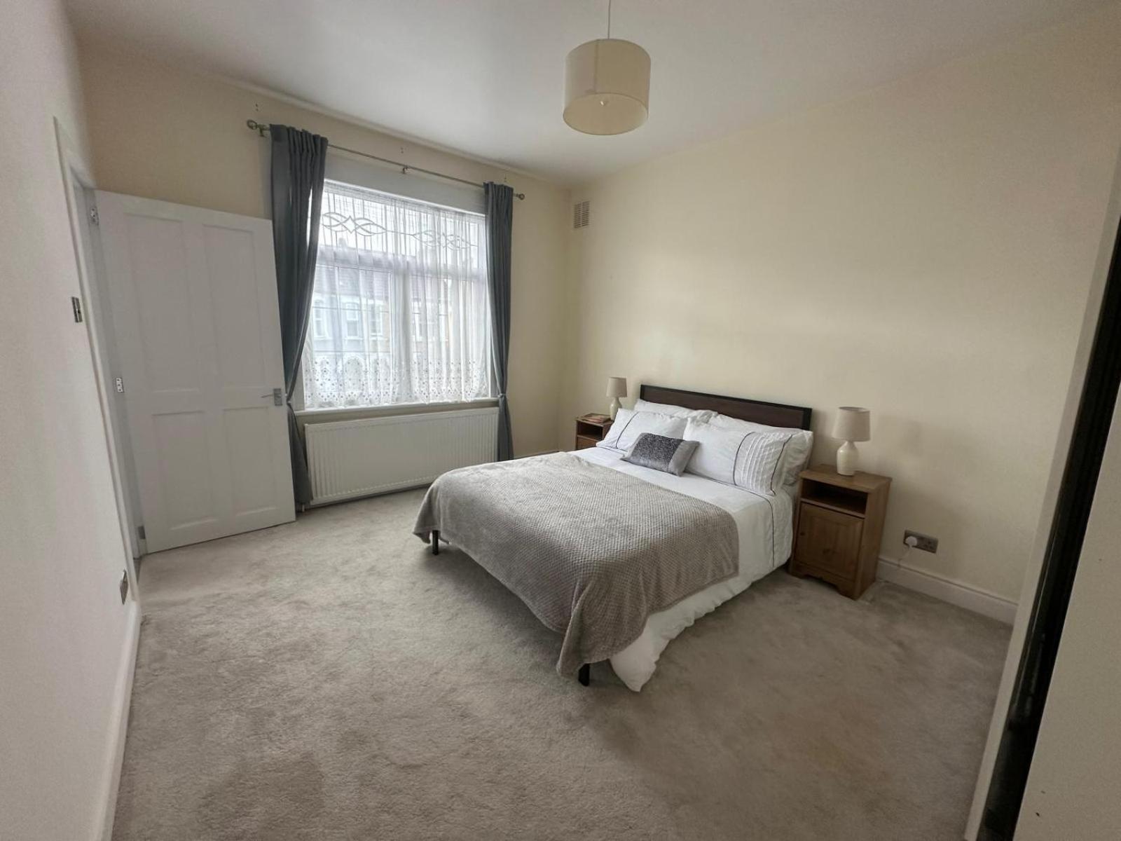 Luxurious Living 4 Bedroom Home Londres Exterior foto